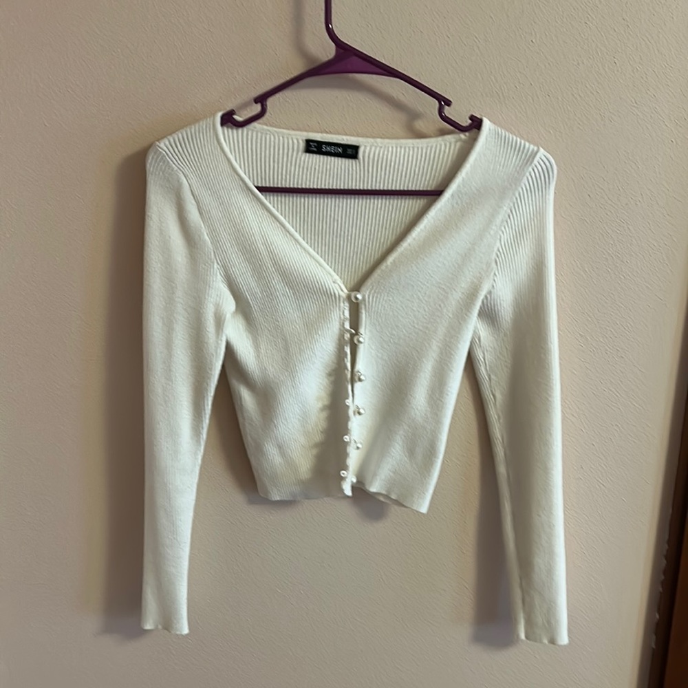 Cardigan with pearl buttons